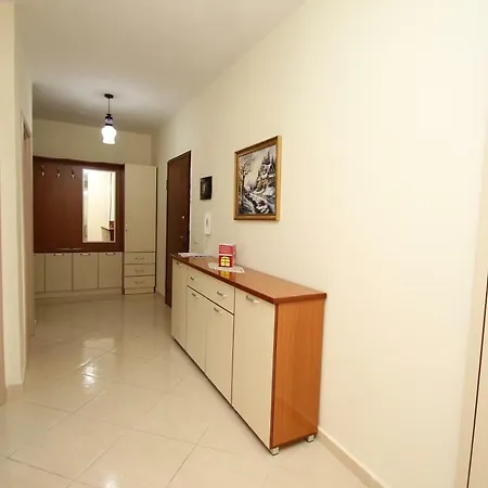 Apartament Lungomare Lägenhet Vlorë